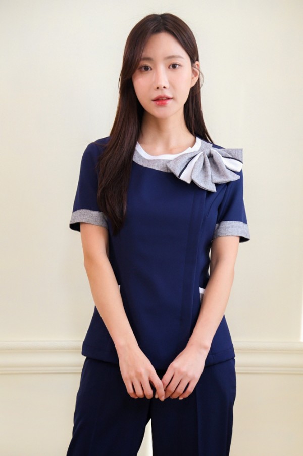 그레이라운드라이트블루