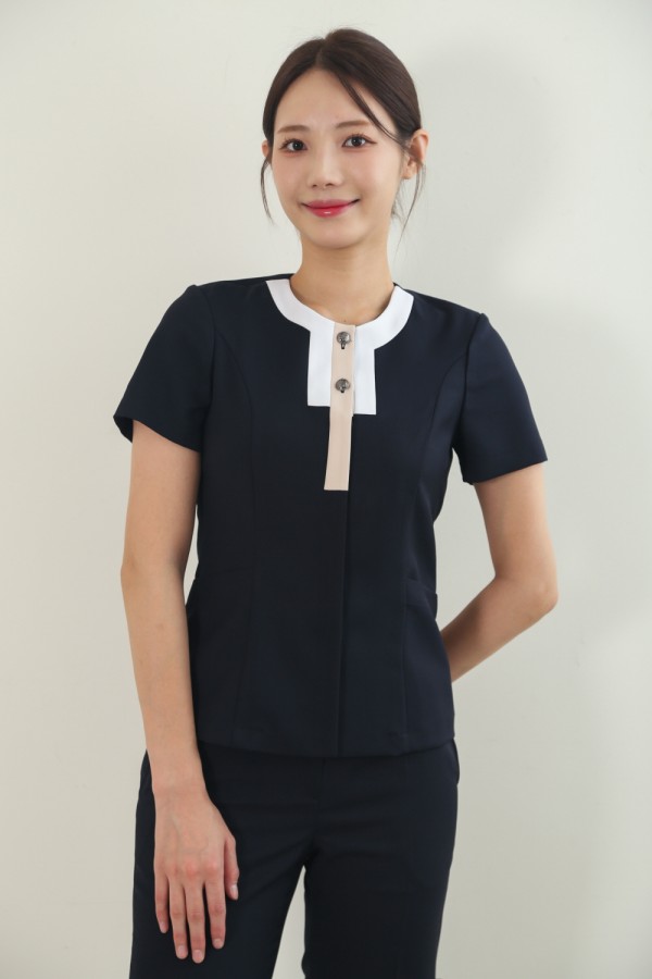 네이비 플라워넥