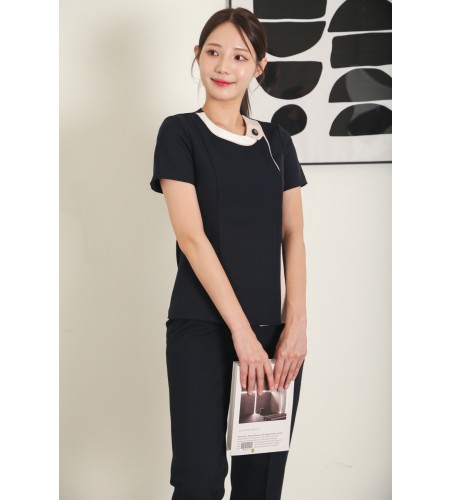 셀리네이비베이지카라