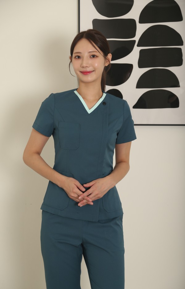 비리디안브이넥(목화스판 원단 입니다)